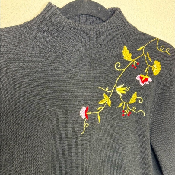 Rickie Freeman for Teri Jon black embroidered wool lined skirt & sweater set. - Picture 9 of 9